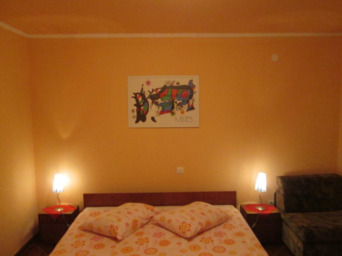 Apartman Vojskovic Gračišće Eksteriør billede